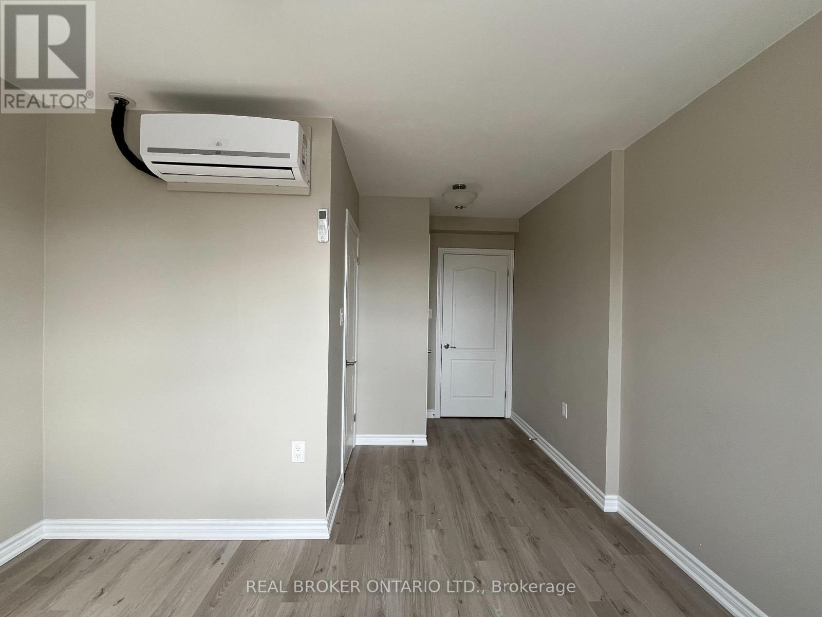 106 - 395a Donlands Avenue, Toronto, Ontario  M4J 3S2 - Photo 3 - E12475241