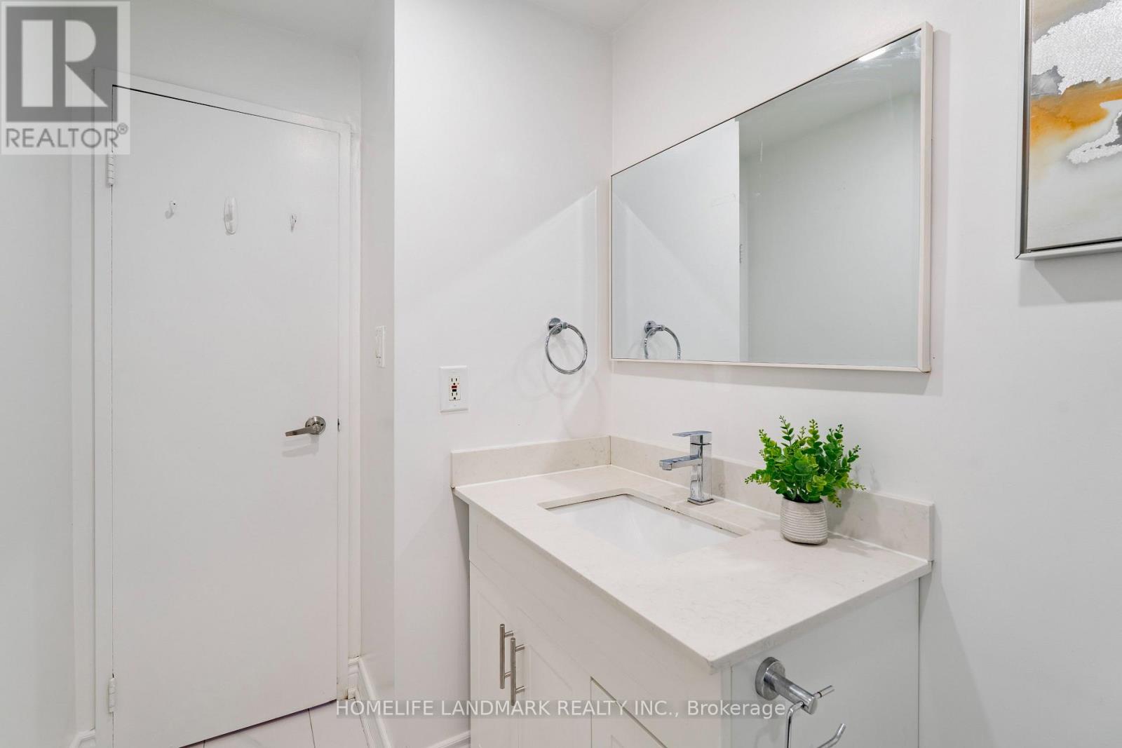 314 Sprucewood Court, Toronto, Ontario  M1W 1R1 - Photo 16 - E12475246