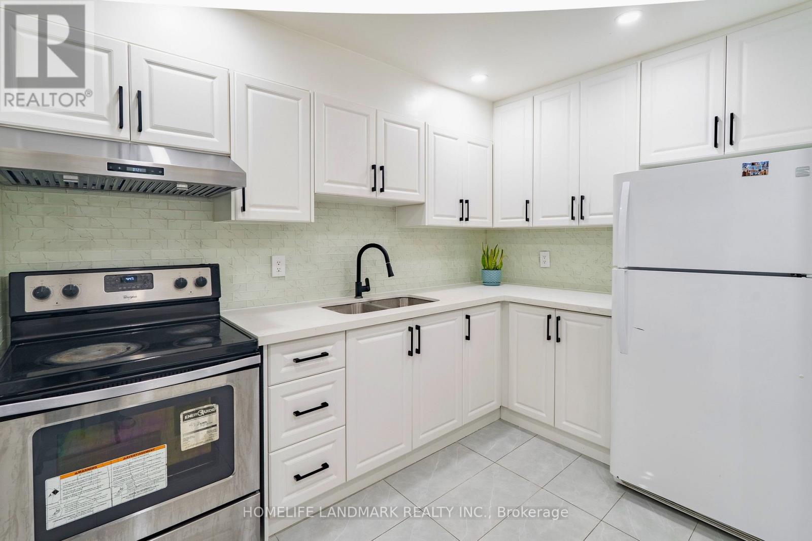 314 Sprucewood Court, Toronto, Ontario  M1W 1R1 - Photo 6 - E12475246