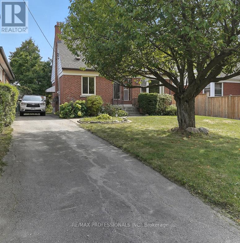 23 Scotswood Road, Toronto, Ontario  M1R 3N3 - Photo 3 - E12475270