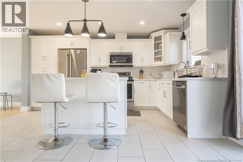 175 Oakfield Drive, Riverview, New Brunswick  E1B 0W6 - Photo 7 - NB128534