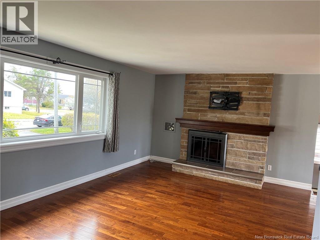 63 Buena Vista Avenue, Saint John, New Brunswick  E2M 2S7 - Photo 11 - NB128930