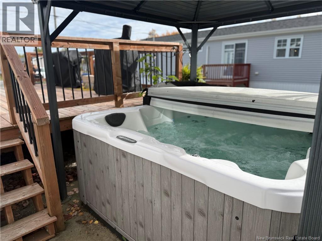 28 Olivia Street, Miramichi, New Brunswick  E1V 0K5 - Photo 5 - NB128824