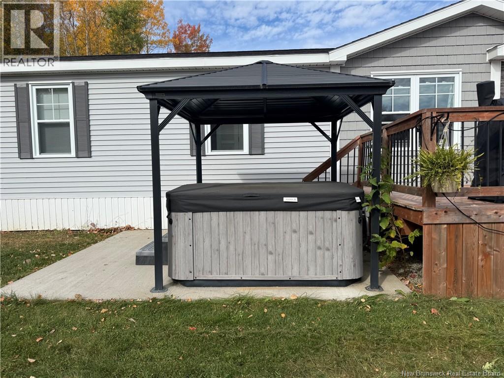 28 Olivia Street, Miramichi, New Brunswick  E1V 0K5 - Photo 8 - NB128824