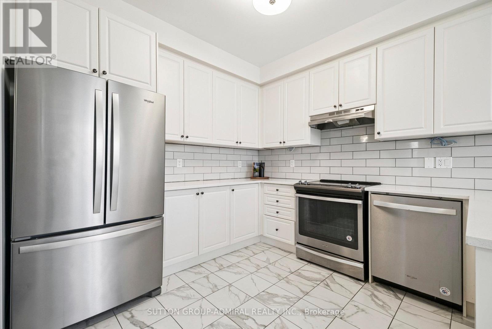 15 John Smith Street, East Gwillimbury, Ontario  L9N 0S7 - Photo 12 - N12475218