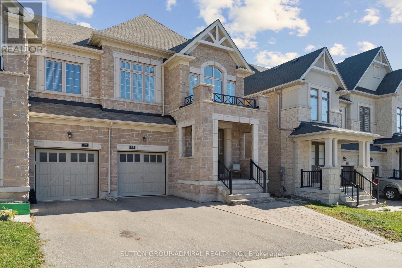 15 John Smith Street, East Gwillimbury, Ontario  L9N 0S7 - Photo 2 - N12475218