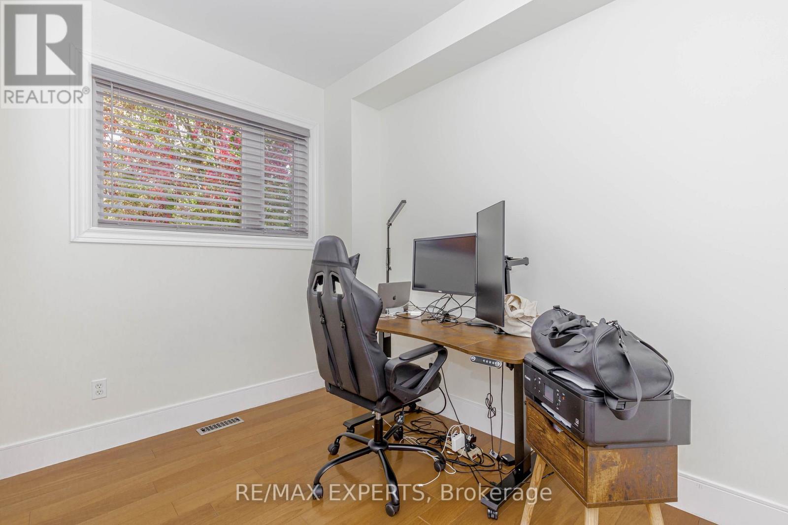 193 Fairlane Crescent, Vaughan (Vellore Village), Ontario  L4H 2H1 - Photo 19 - N12475267