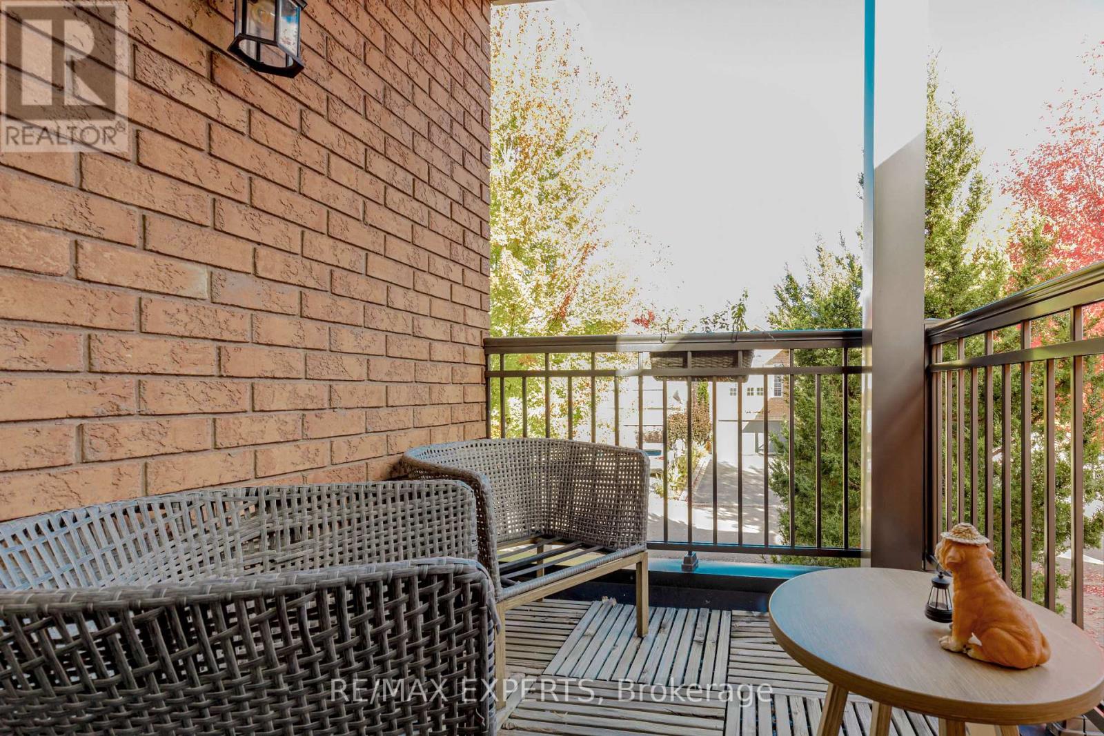 193 Fairlane Crescent, Vaughan (Vellore Village), Ontario  L4H 2H1 - Photo 21 - N12475267