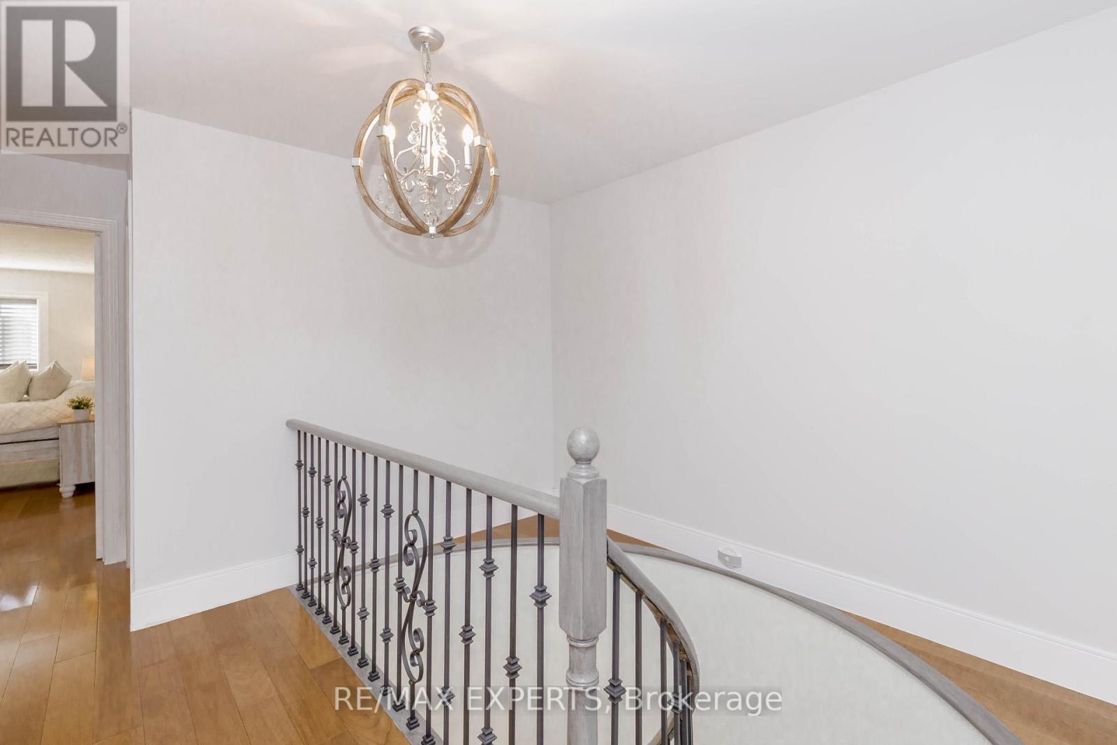 193 Fairlane Crescent, Vaughan (Vellore Village), Ontario  L4H 2H1 - Photo 23 - N12475267