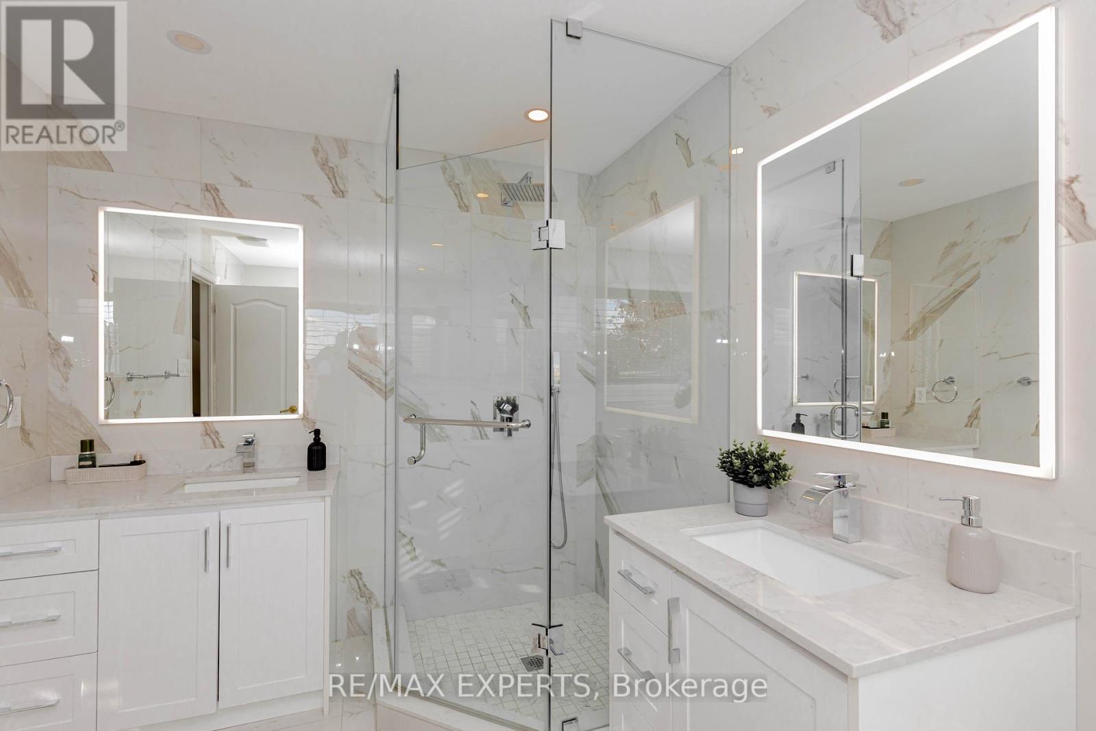 193 Fairlane Crescent, Vaughan (Vellore Village), Ontario  L4H 2H1 - Photo 28 - N12475267