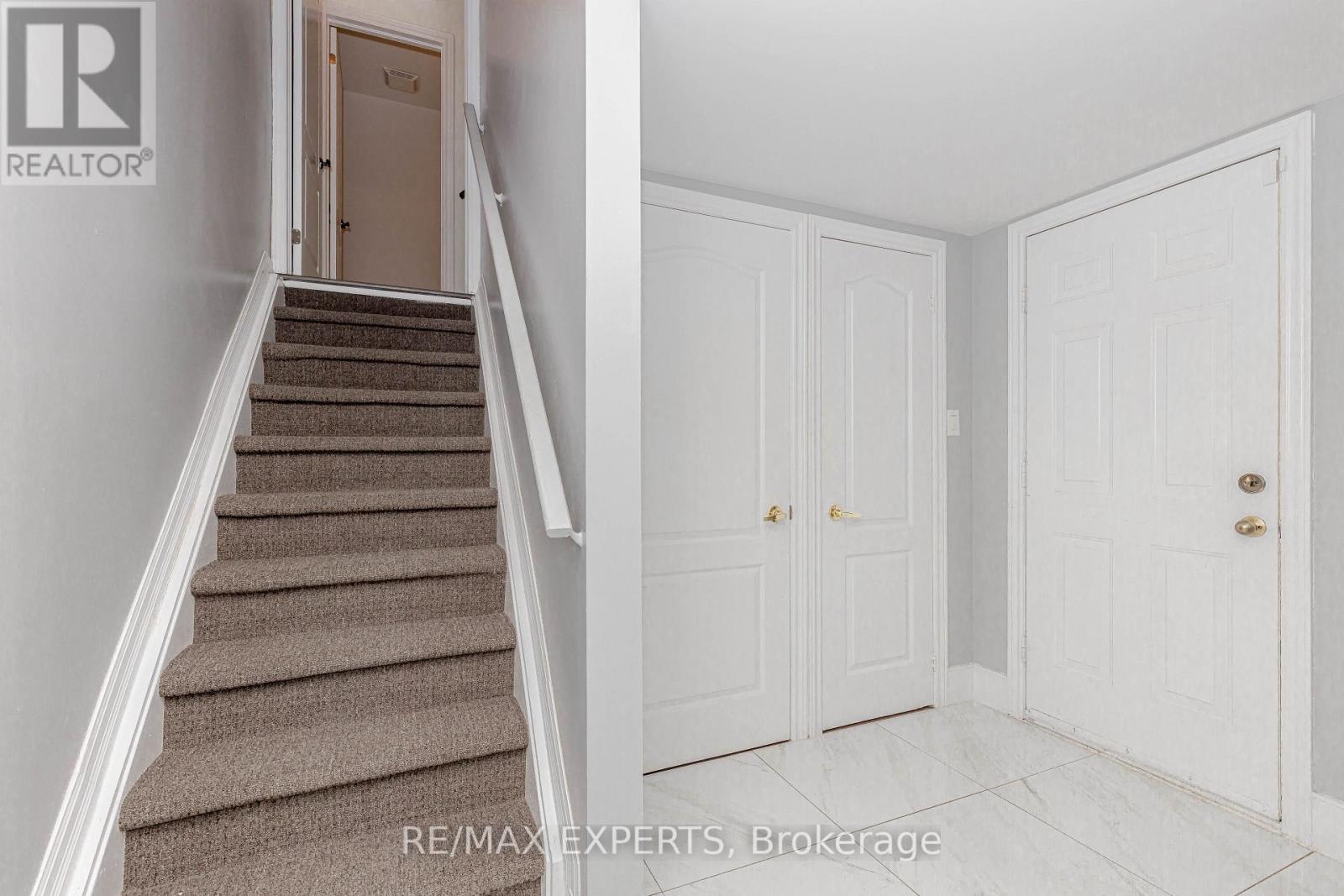 193 Fairlane Crescent, Vaughan (Vellore Village), Ontario  L4H 2H1 - Photo 39 - N12475267