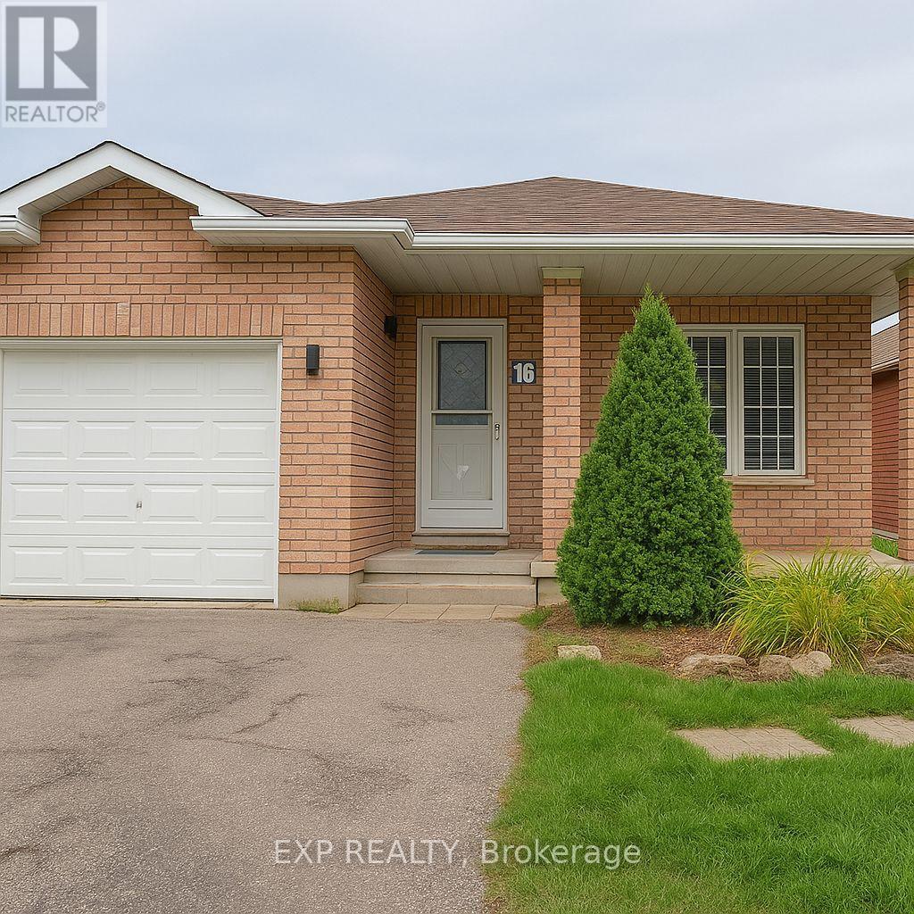 UPPER - 16 LUCAS AVENUE, Barrie, Ontario