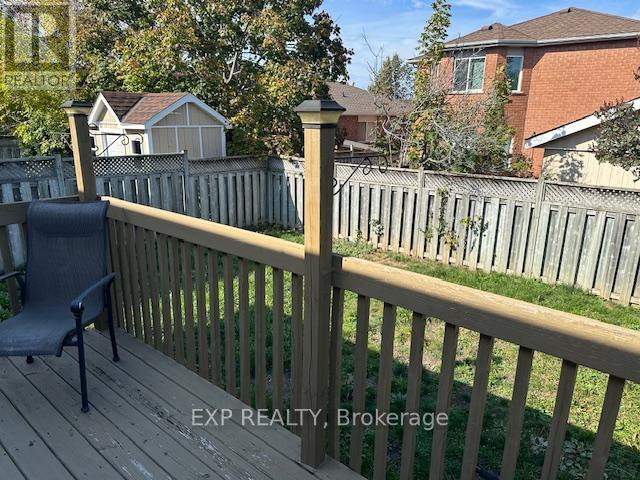 Upper - 16 Lucas Avenue, Barrie, Ontario  L4N 9N1 - Photo 6 - S12475257