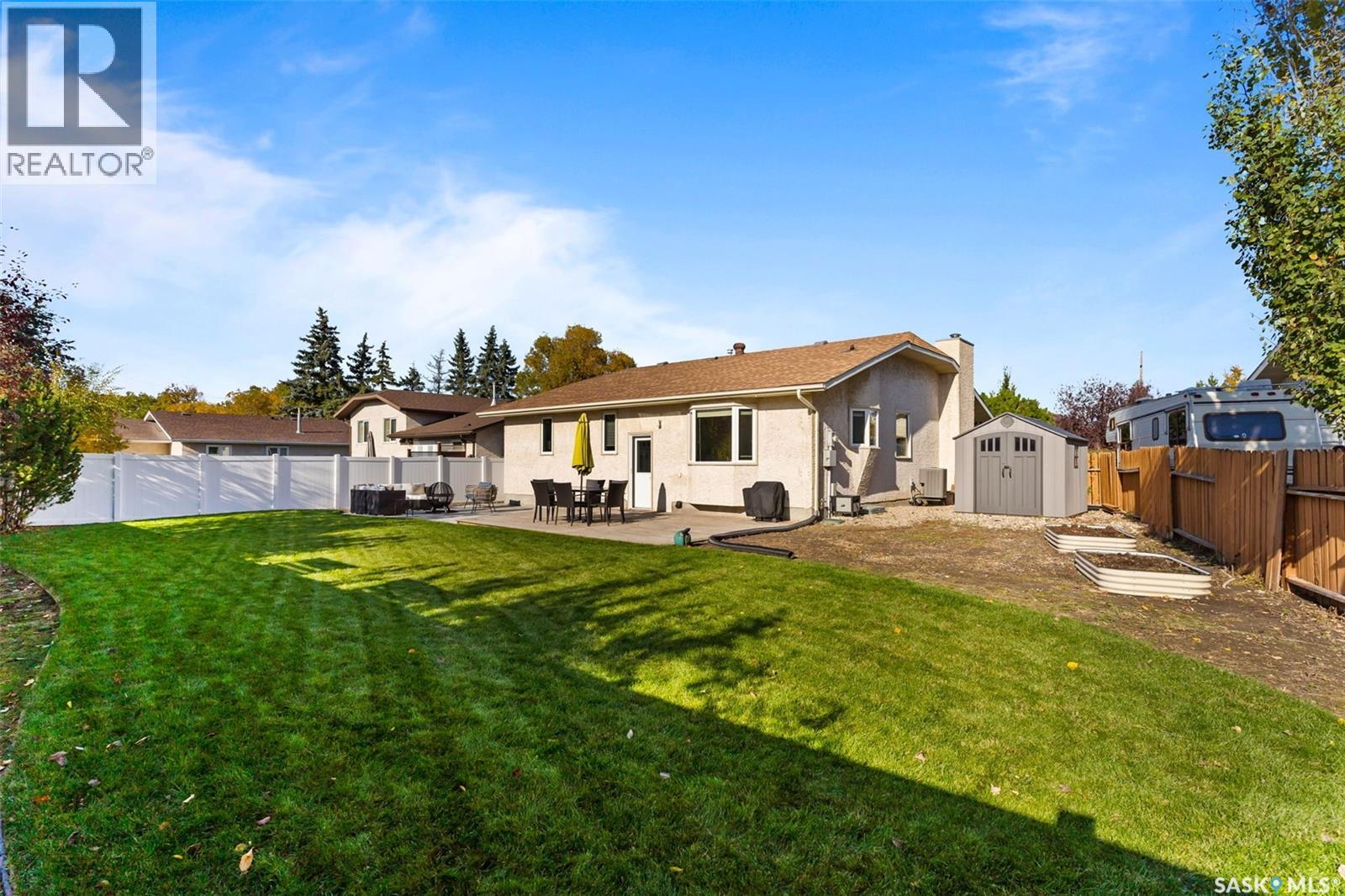 2431 Glamis Place E, Regina, Saskatchewan  S4V 1A5 - Photo 43 - SK021390