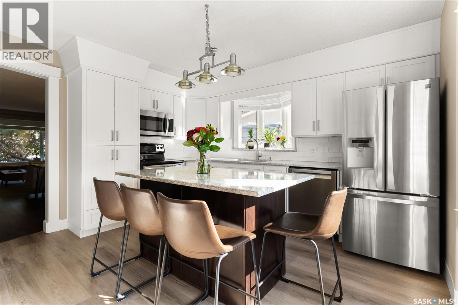 2431 Glamis Place E, Regina, Saskatchewan  S4V 1A5 - Photo 7 - SK021390