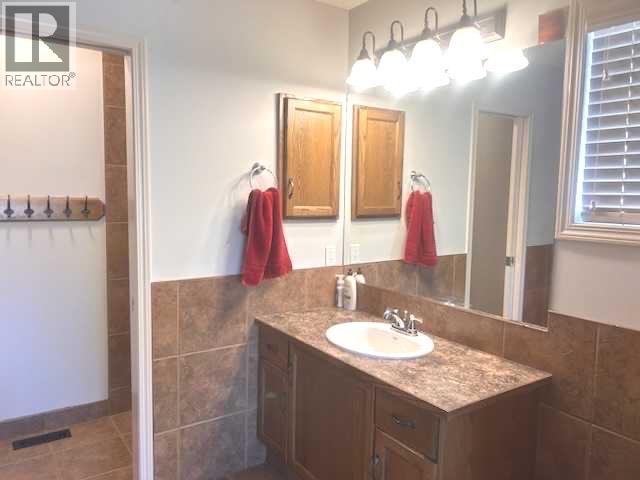 105 Cimarron Park Circle, Okotoks, Alberta  T1S 2H5 - Photo 14 - A2265627