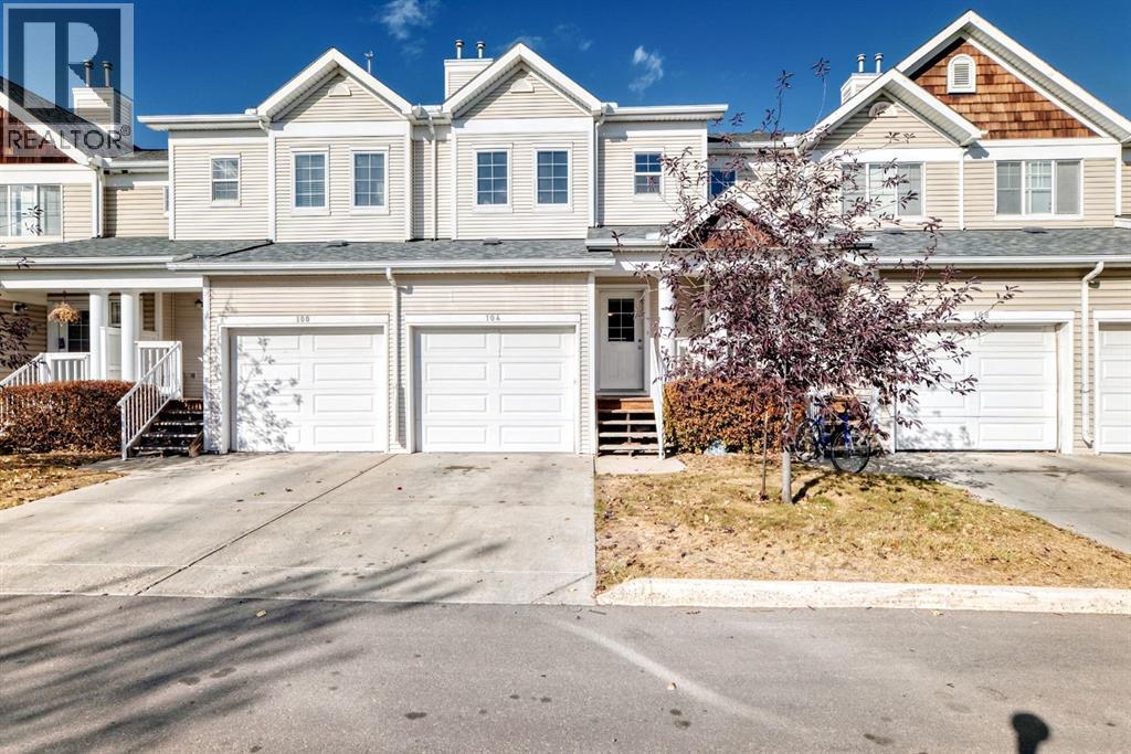 104 Country Village Lane NE, Calgary, Alberta