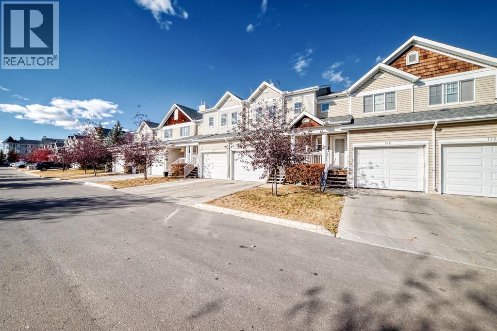 104 Country Village Lane Ne, Calgary, Alberta  T3K 0E8 - Photo 2 - A2265635