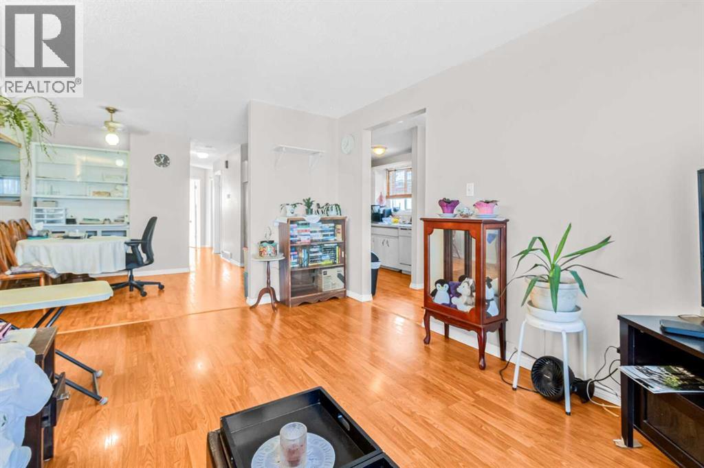 Property at 6133 Penbrooke Drive SE image 4