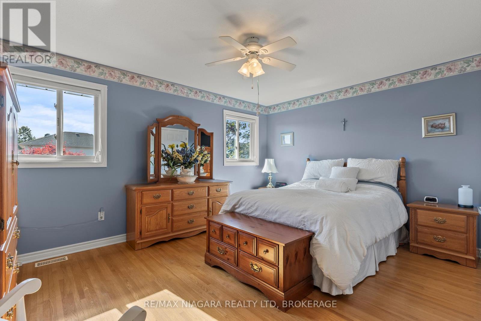 57 Wellandvale Drive, Welland, Ontario  L3C 7C5 - Photo 12 - X12475291