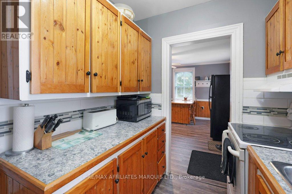 27 Marlborough Street, North Glengarry, Ontario  K0C 1T0 - Photo 20 - X12475299
