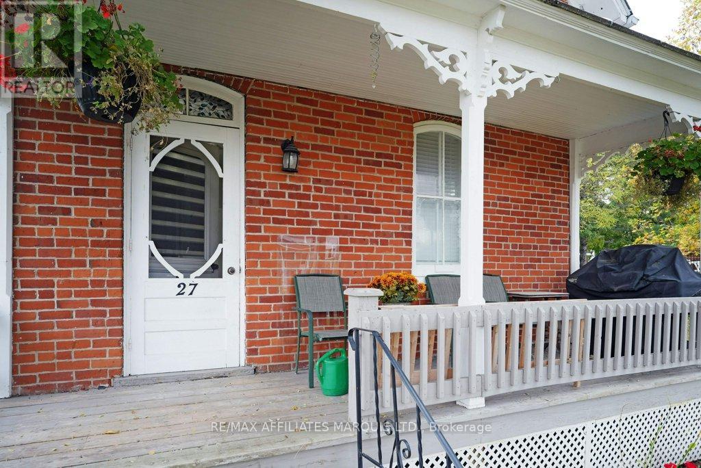 27 Marlborough Street, North Glengarry, Ontario  K0C 1T0 - Photo 5 - X12475299
