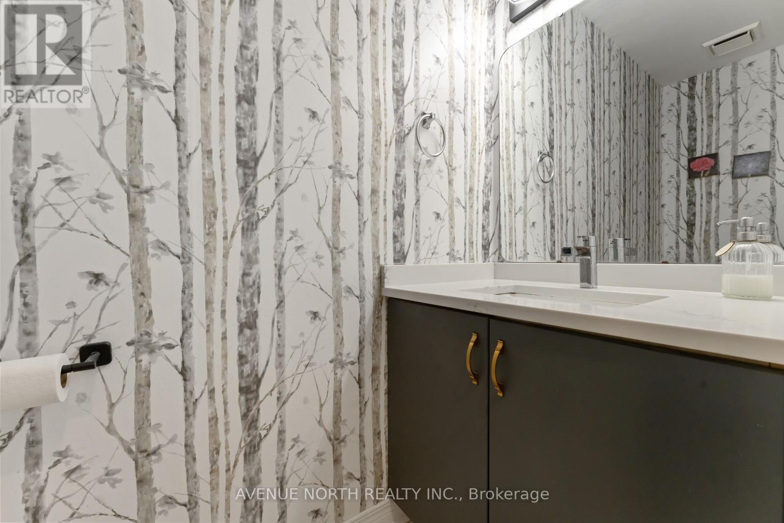 33 Sarrazin Way, Ottawa, Ontario  K2J 4A5 - Photo 21 - X12475236