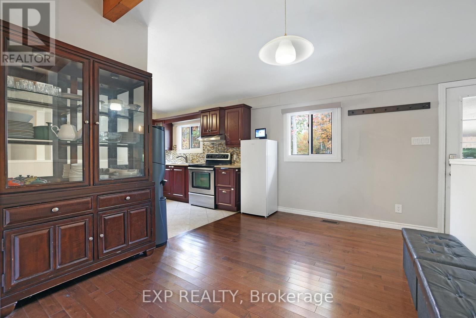 136 Resthaven Avenue, Ottawa, Ontario  K0A 3M0 - Photo 12 - X12475244