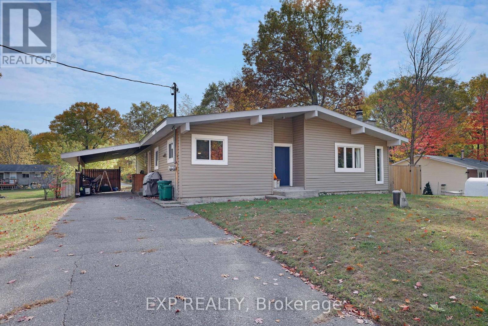 136 Resthaven Avenue, Ottawa, Ontario  K0A 3M0 - Photo 3 - X12475244
