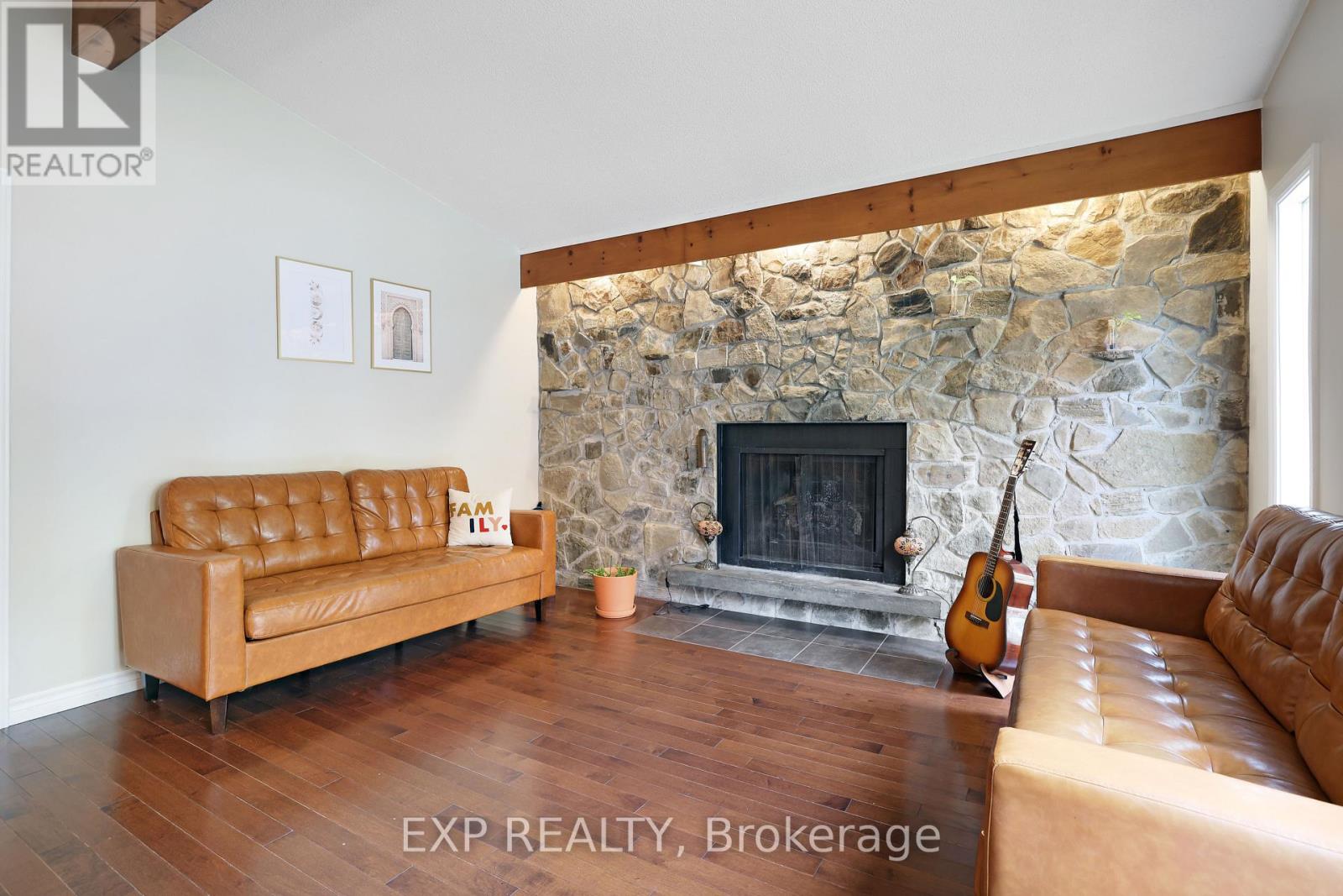 136 Resthaven Avenue, Ottawa, Ontario  K0A 3M0 - Photo 8 - X12475244