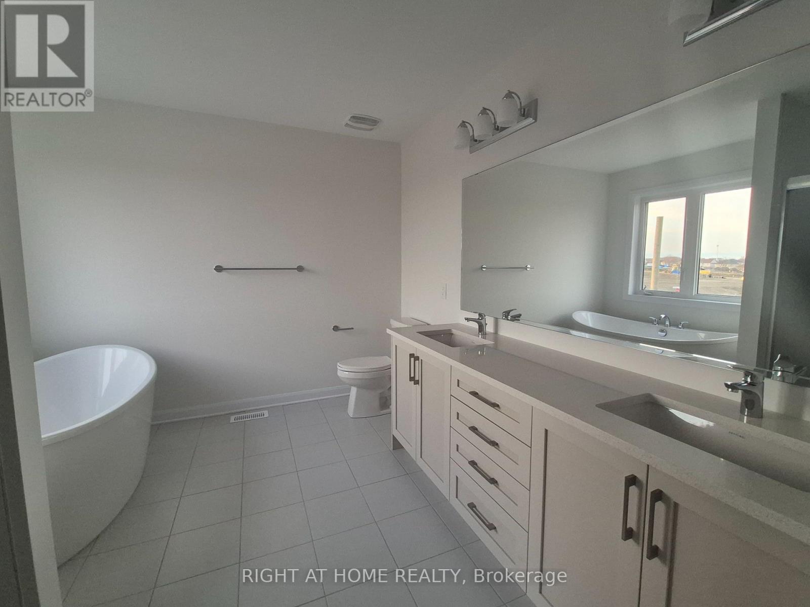139 Invention Boulevard, Ottawa, Ontario  K2W 0L9 - Photo 12 - X12475281