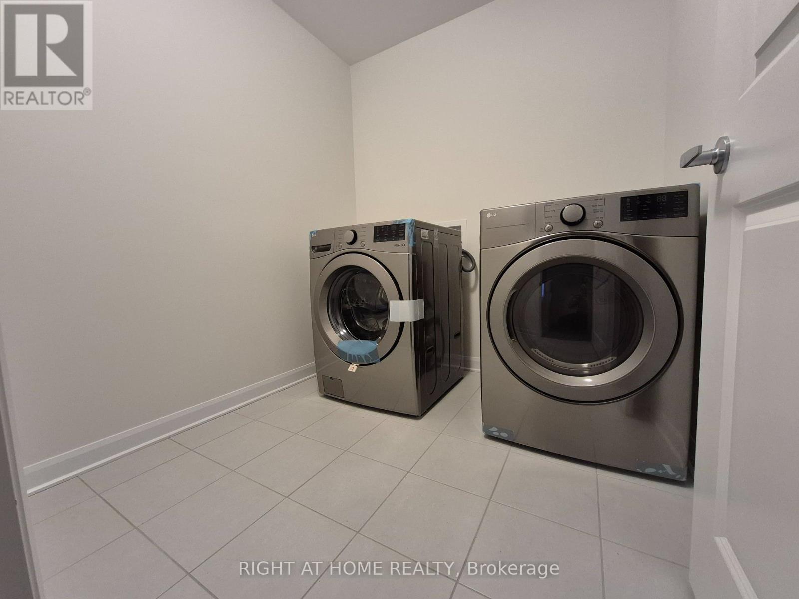 139 Invention Boulevard, Ottawa, Ontario  K2W 0L9 - Photo 21 - X12475281
