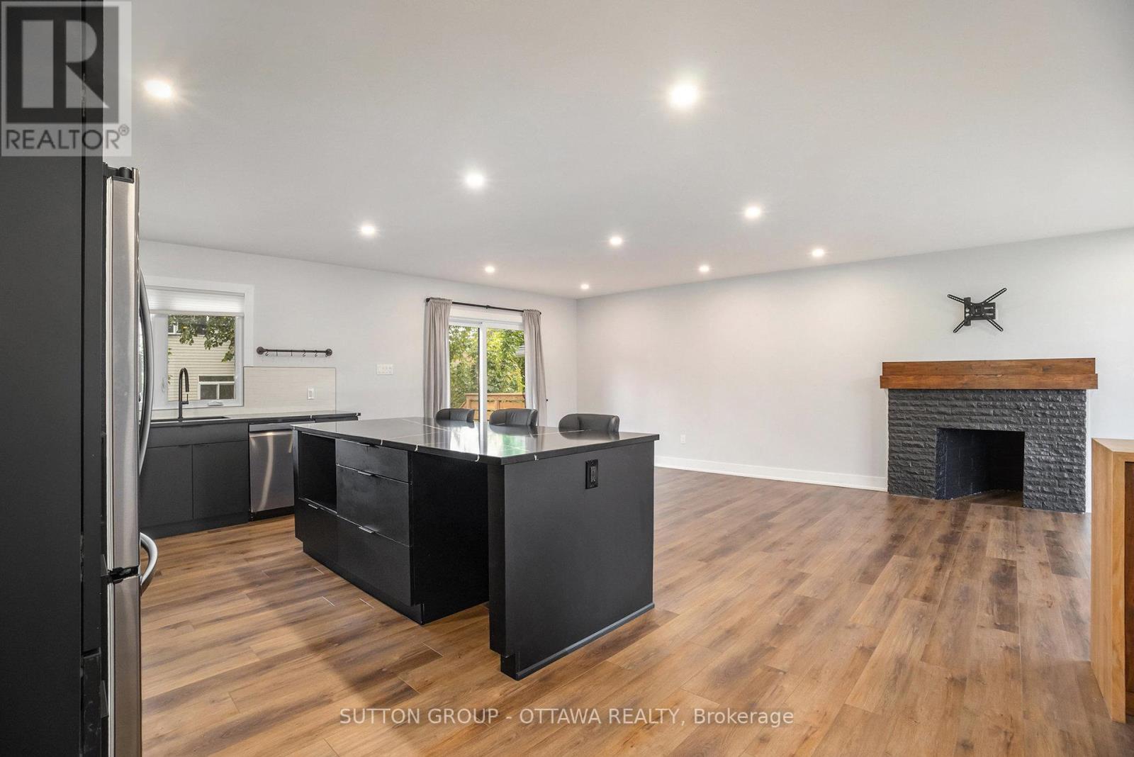 1299 Brookline Avenue, Ottawa, Ontario  K1V 6S4 - Photo 9 - X12475298