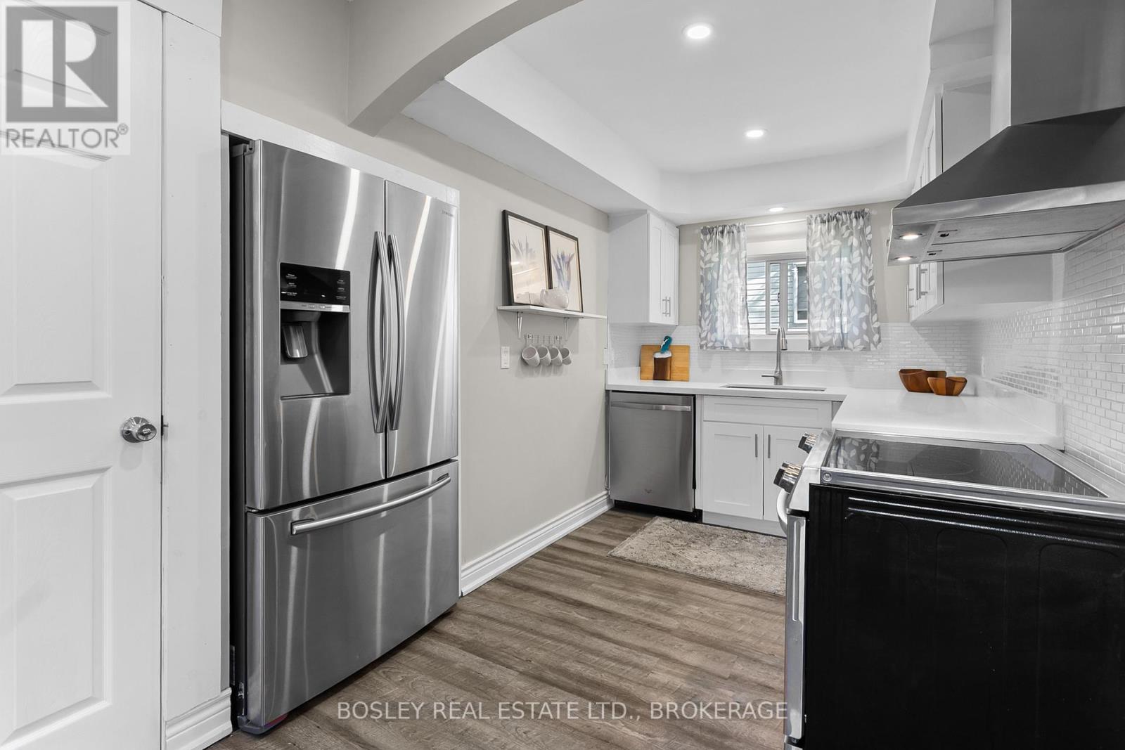 3732 Concord Avenue, Fort Erie, Ontario  L0S 1B0 - Photo 11 - X12343839