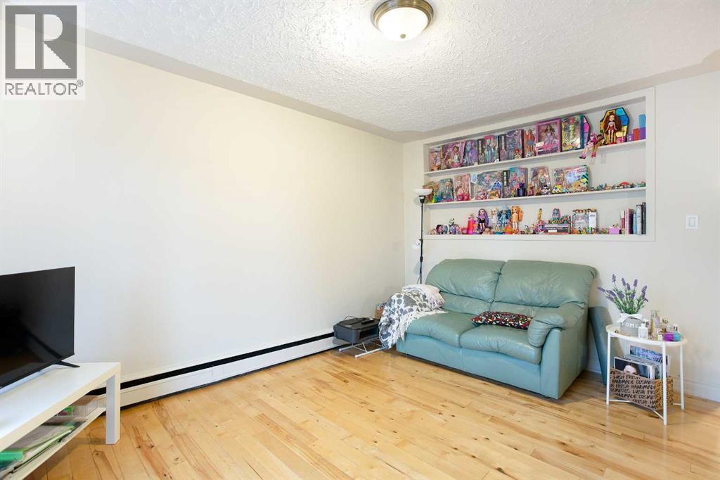 302, 1027 12 Avenue Sw, Calgary, Alberta  T2R 0J5 - Photo 3 - A2265154