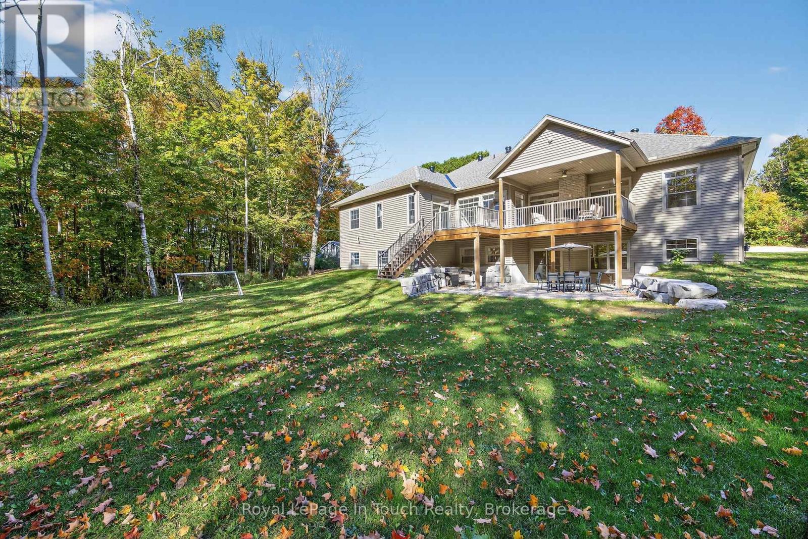 62 Tanners Road, Tay, Ontario  L0K 2C0 - Photo 38 - S12475311