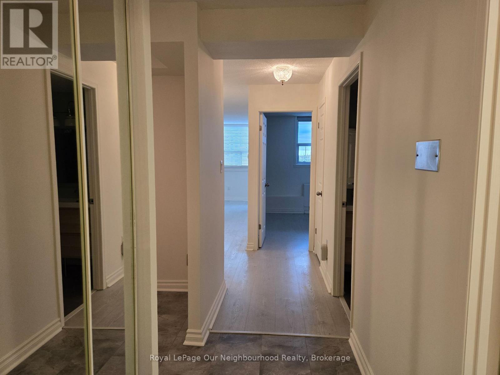 503 - 80 Athol Street E, Oshawa, Ontario  L1H 8B7 - Photo 4 - E12475271