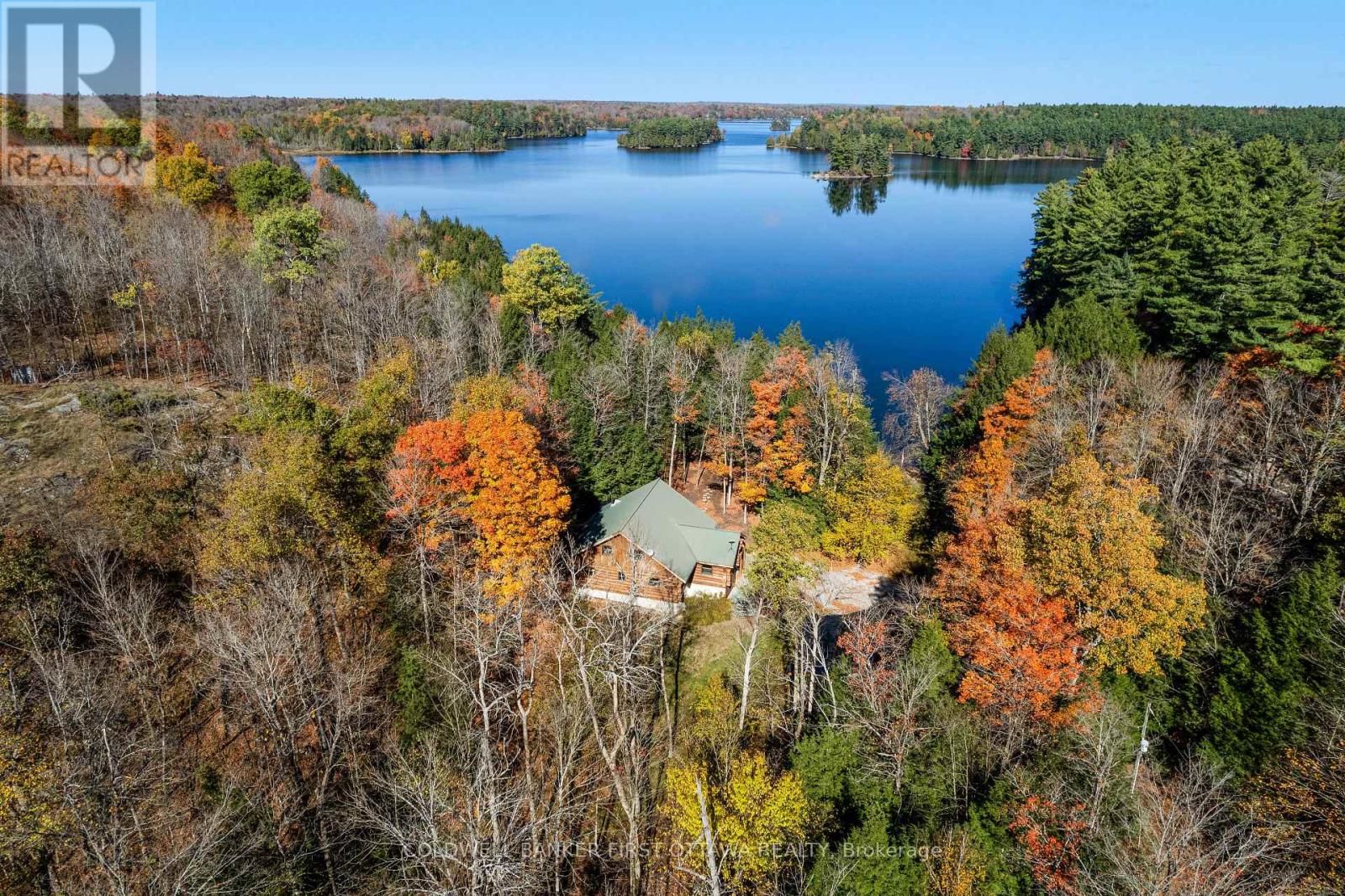 308 SCOTT COURT, Tay Valley, Ontario