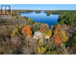 308 SCOTT COURT, Tay Valley, Ontario