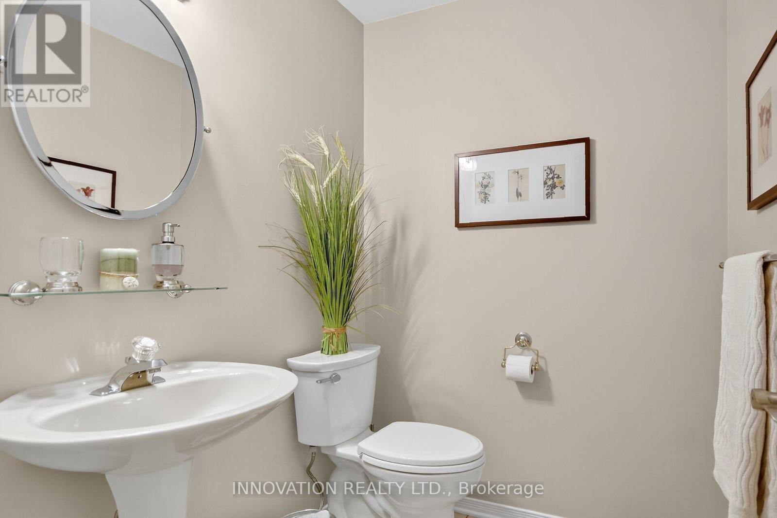 35 - 9 Winterburn Terrace, Ottawa, Ontario  K2G 5W9 - Photo 18 - X12475320