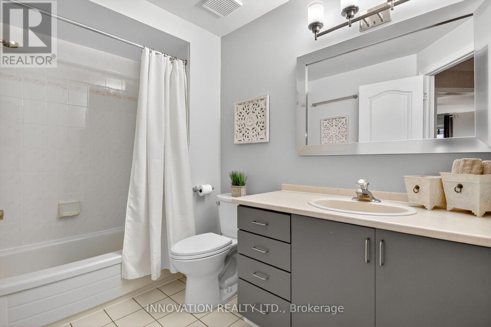 35 - 9 Winterburn Terrace, Ottawa, Ontario  K2G 5W9 - Photo 30 - X12475320