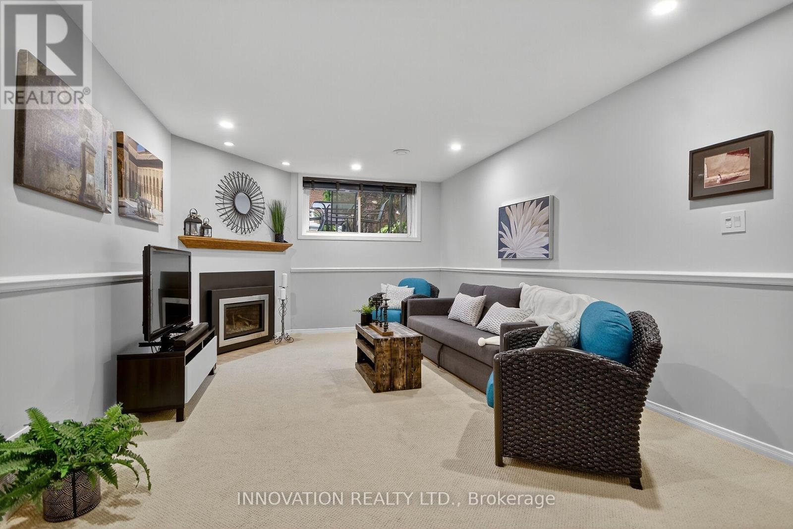 35 - 9 Winterburn Terrace, Ottawa, Ontario  K2G 5W9 - Photo 35 - X12475320