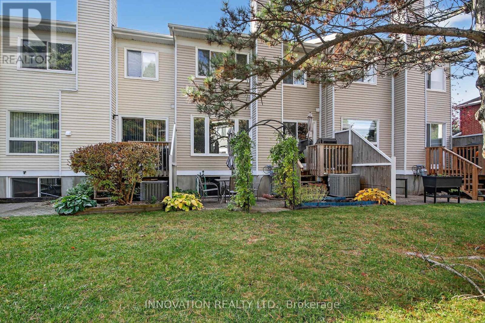 35 - 9 Winterburn Terrace, Ottawa, Ontario  K2G 5W9 - Photo 41 - X12475320