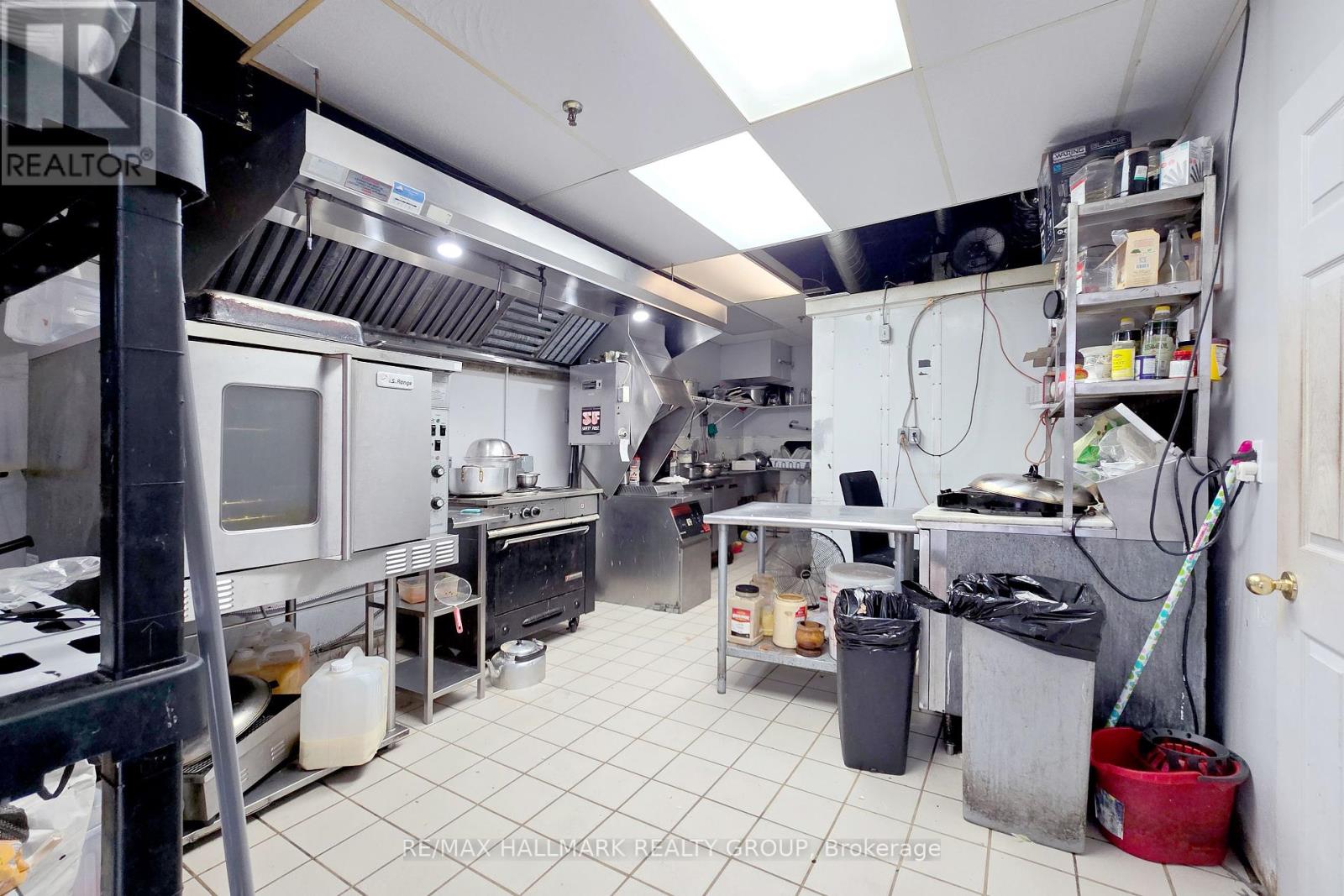 101-103 - 2019 Bank Street, Ottawa, Ontario  K1V 0N1 - Photo 20 - X12425393