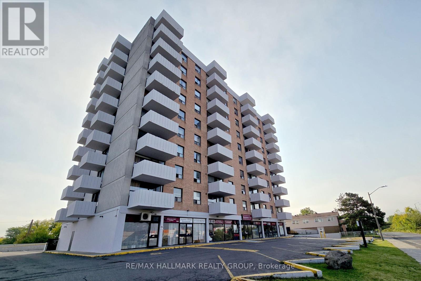 101-103 - 2019 Bank Street, Ottawa, Ontario  K1V 0N1 - Photo 8 - X12425393