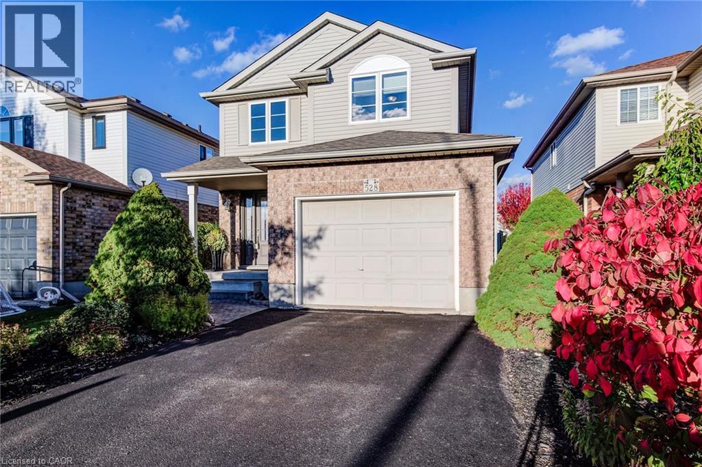 528 Chesapeake Crescent, Waterloo, Ontario  N2K 4G1 - Photo 1 - 40780372