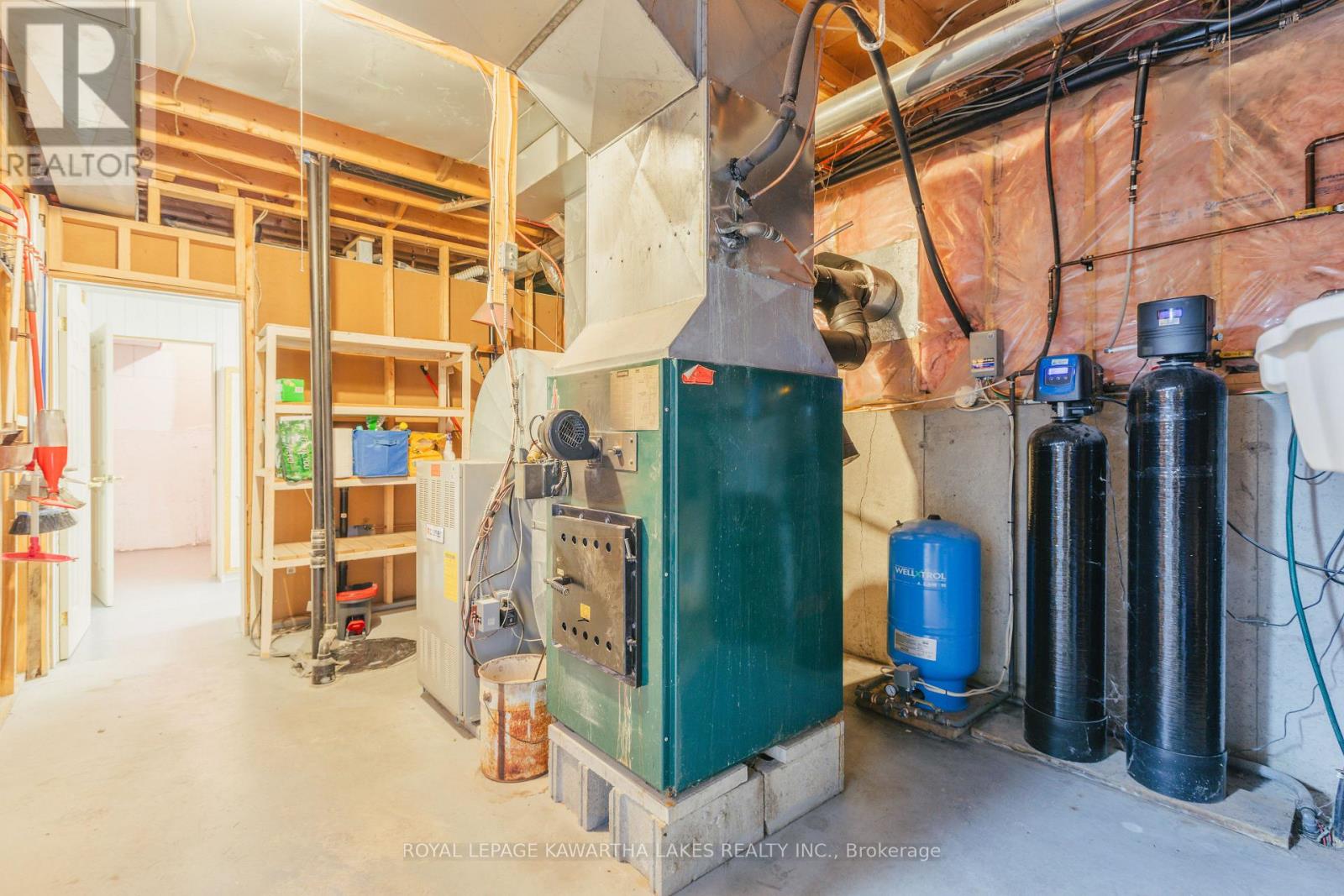 693 Balsam Lake Drive, Kawartha Lakes, Ontario K0M 2B0 - Photo 36 - X12475205