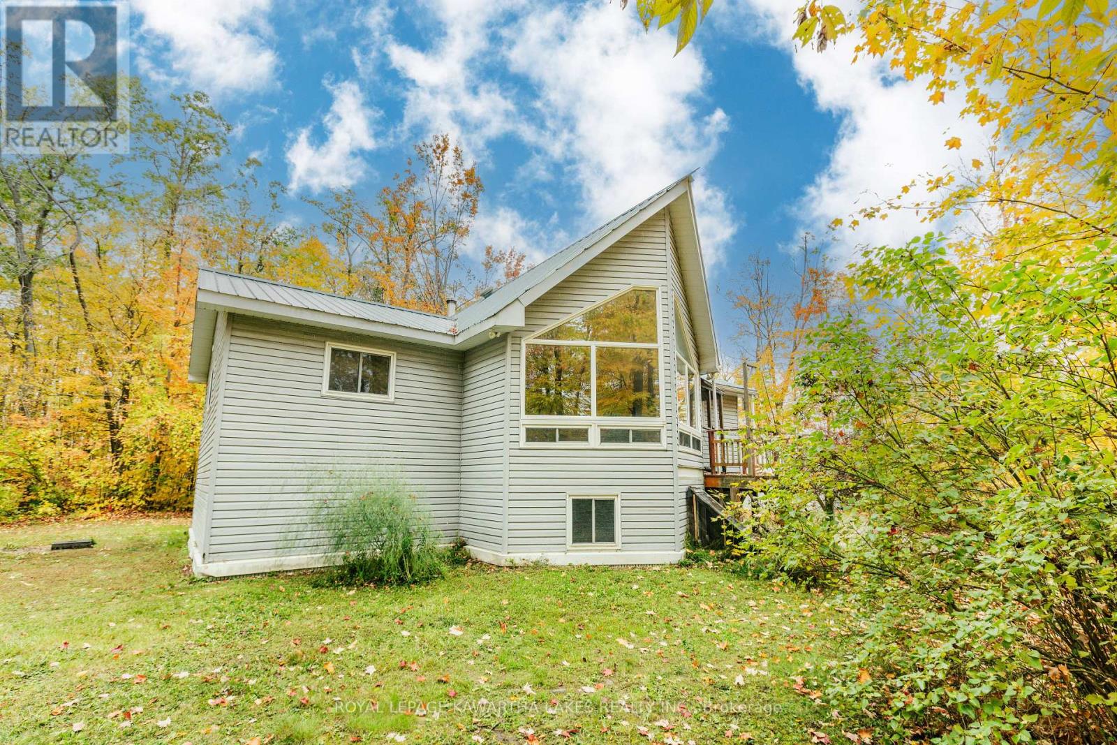 693 Balsam Lake Drive, Kawartha Lakes, Ontario K0M 2B0 - Photo 4 - X12475205