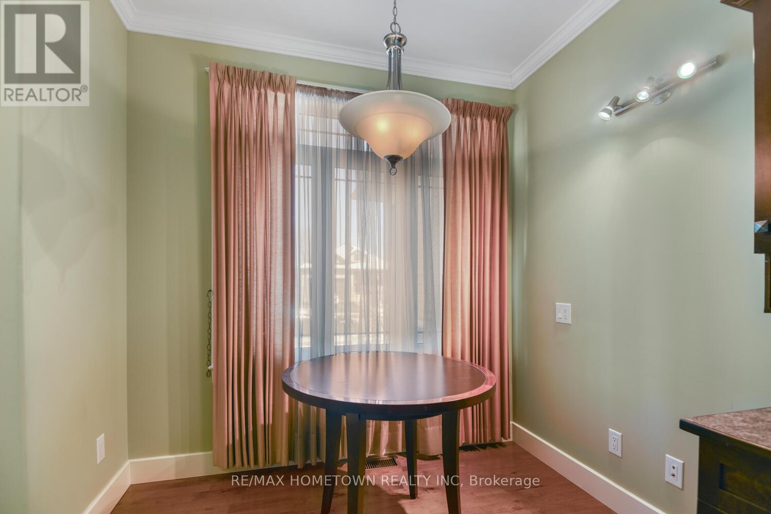 427 Brock Street, Brockville, Ontario  K6V 7H9 - Photo 6 - X12467578