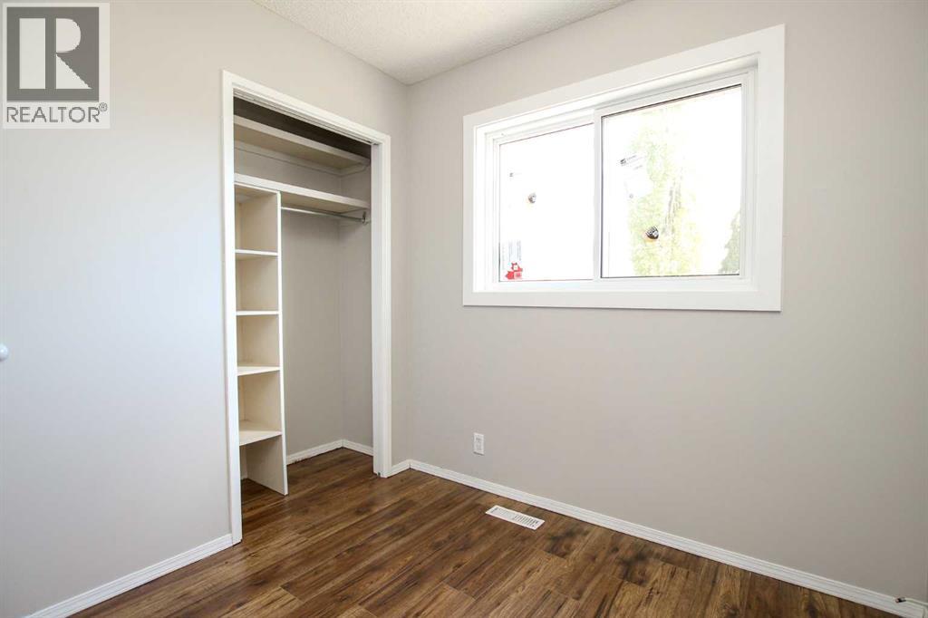 69 Erickson Drive, Red Deer, Alberta  T4R 1X8 - Photo 24 - A2266026